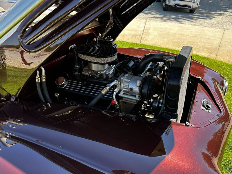 1947 Ford Roadster Pickup