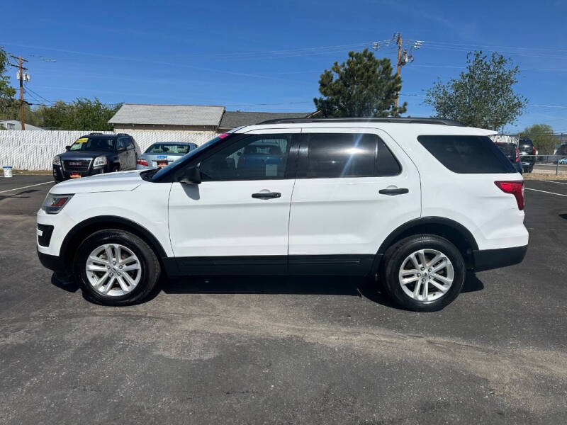 2016 Ford Explorer