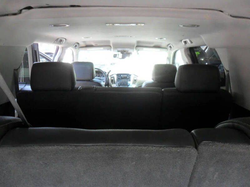 2018 Chevrolet Suburban LT