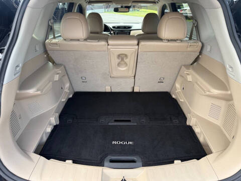 2017 Nissan Rogue SL