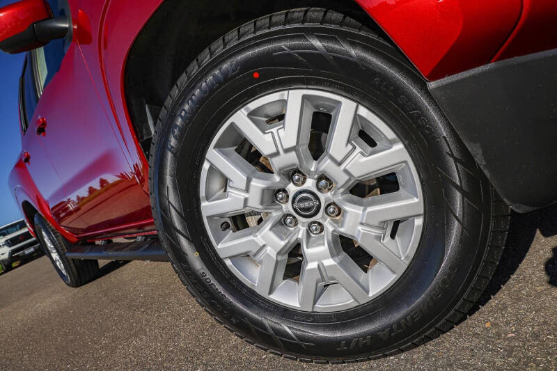 2022 Nissan Frontier SV