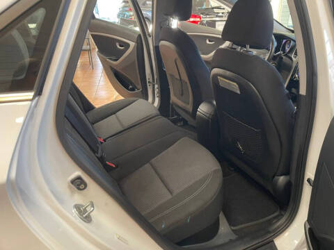 2017 Hyundai Elantra GT