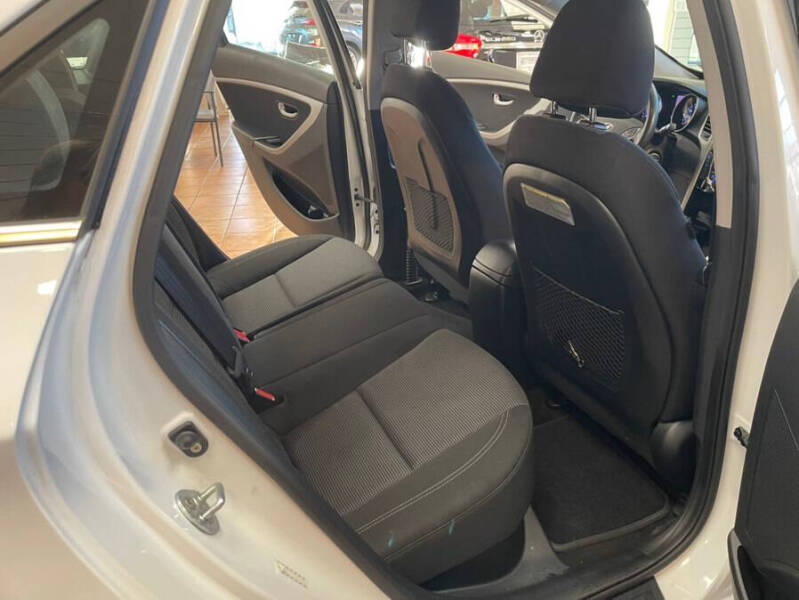 2017 Hyundai Elantra GT