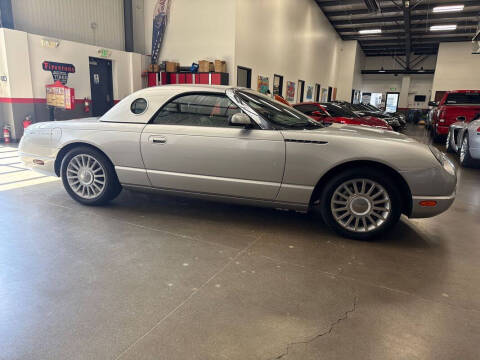 2004 Ford Thunderbird Deluxe