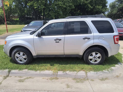 2009 Ford Escape for sale at D and D Auto Sales in Topeka KS
