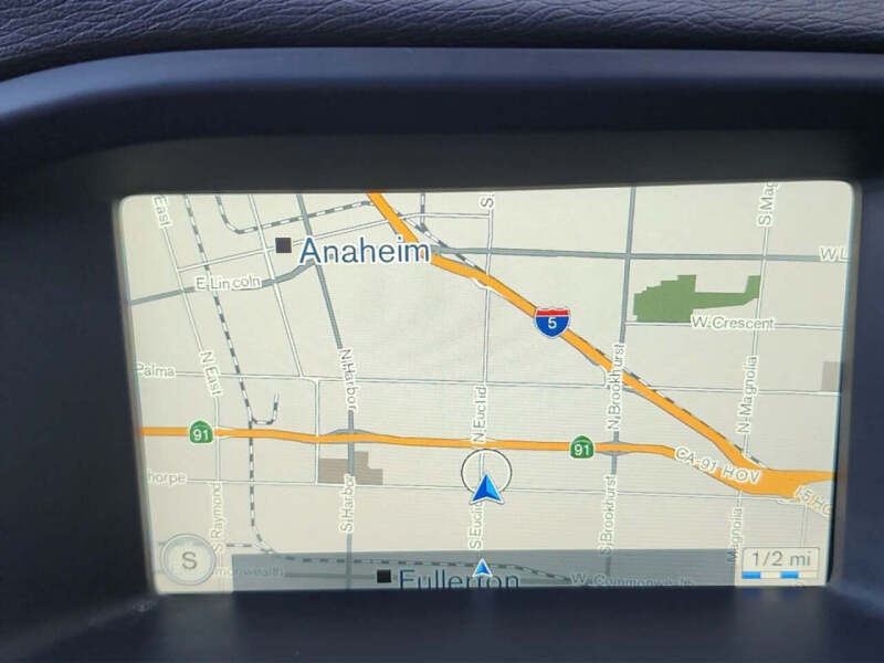 2017 Volvo V60 Cross Country T5 Premier