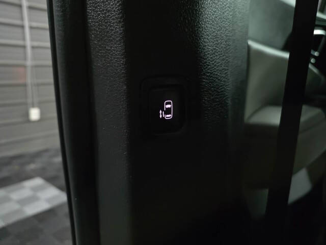 2022 Kia Carnival EX