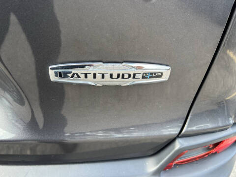 2020 Jeep Cherokee Altitude