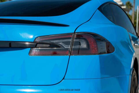 2022 Tesla Model S Plaid