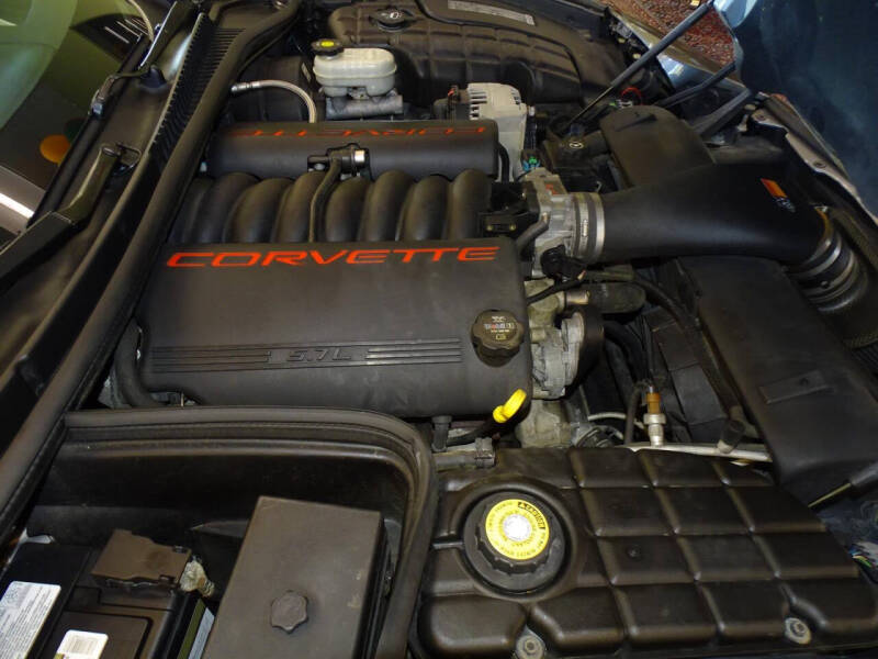 2004 Chevrolet Corvette