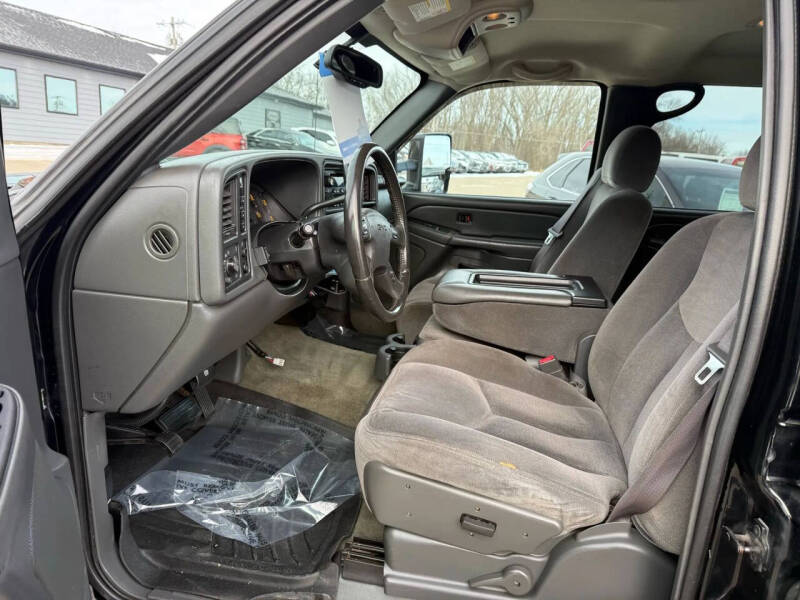 2004 GMC Sierra 2500HD