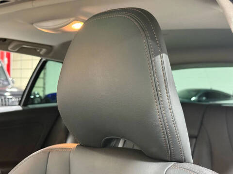 2016 Volvo V60 Cross Country T5