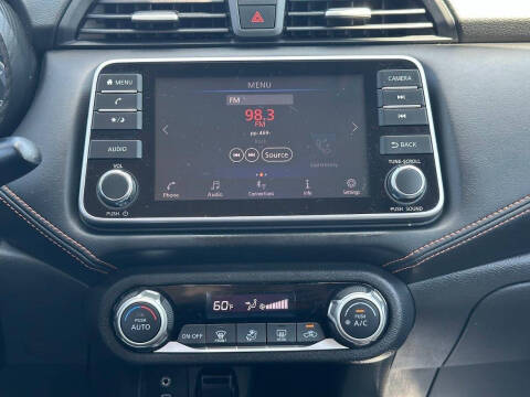 2020 Nissan Versa SR