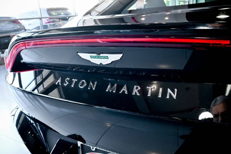 2022 Aston Martin Vantage