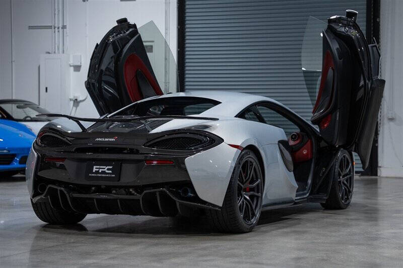 2016 McLaren 570S