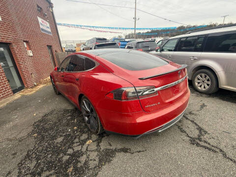 2013 Tesla Model S Performance