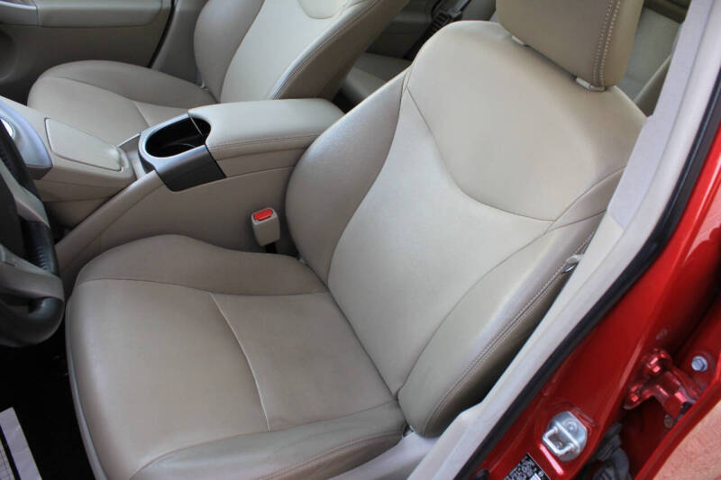 2014 Toyota Prius Four