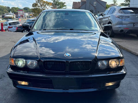 2001 BMW 7 Series 740i