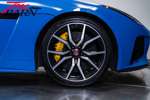 2017 Jaguar F-TYPE SVR