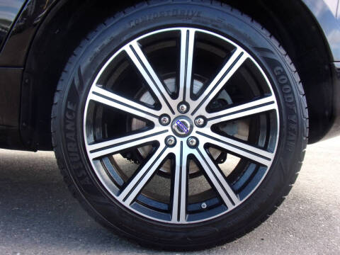 2015 Volvo XC60 T5 Drive-E Platinum