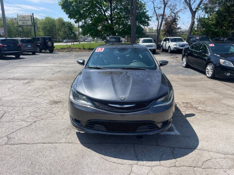 2015 Chrysler 200 S
