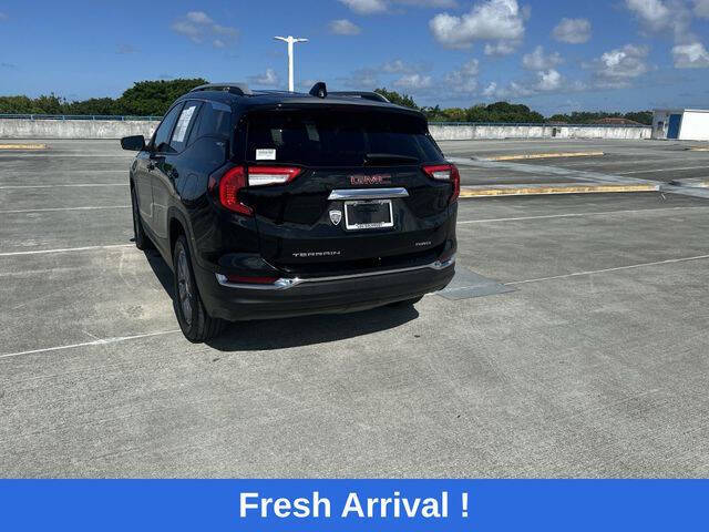 2024 GMC Terrain SLT