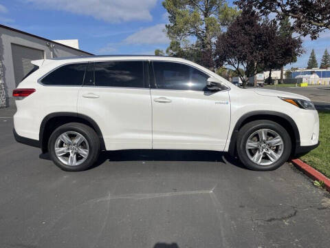 2017 Toyota Highlander Hybrid Limited