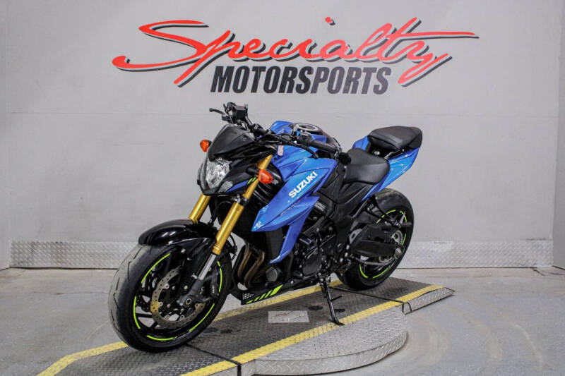 2022 Suzuki GSX-S750Z ABS