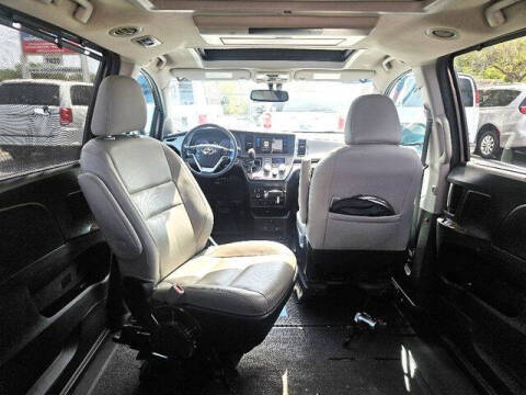2015 Toyota Sienna