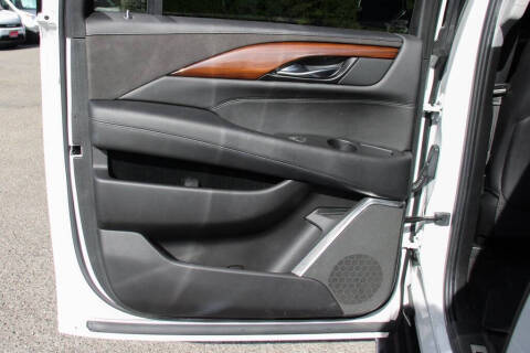 2020 Cadillac Escalade ESV Luxury