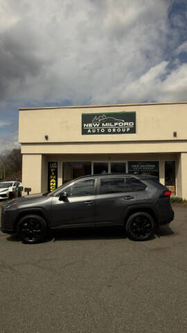 2020 Toyota RAV4 LE