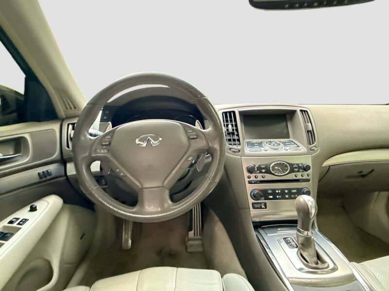 2011 Infiniti G37 Sedan Journey