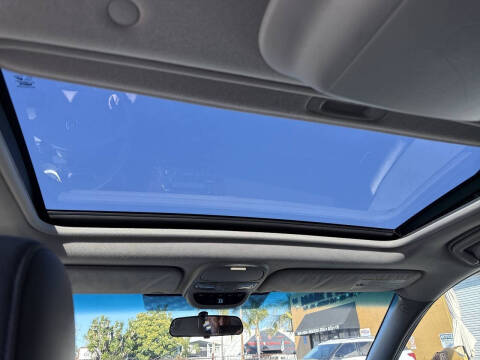 2005 Toyota Sienna XLE 7 Passenger