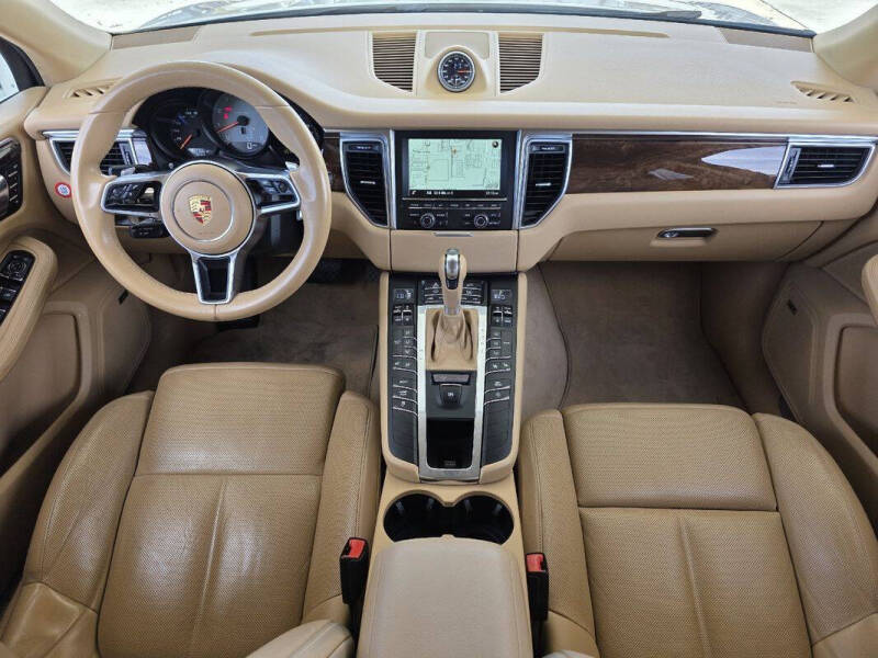 2016 Porsche Macan S