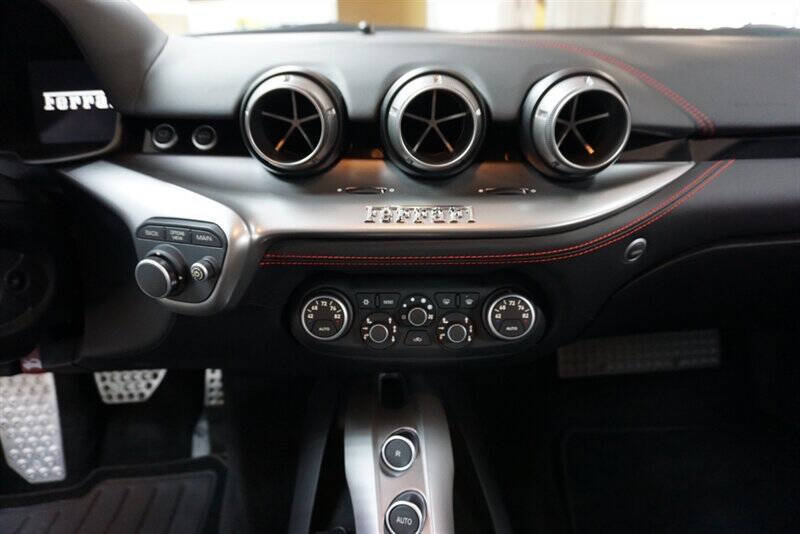 2016 Ferrari F12berlinetta