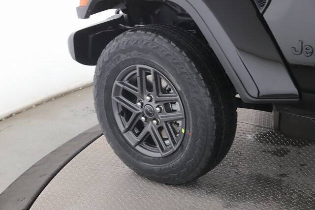 2026 Jeep Gladiator Sport S