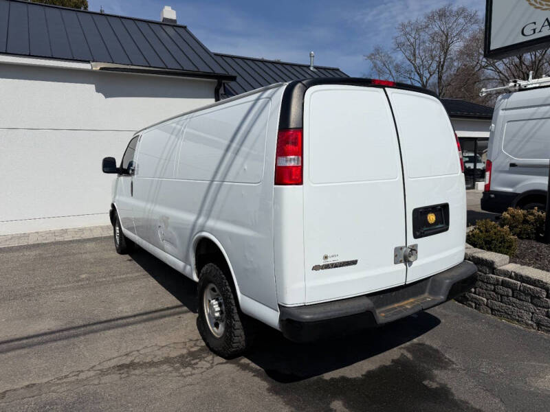 2017 Chevrolet Express 2500