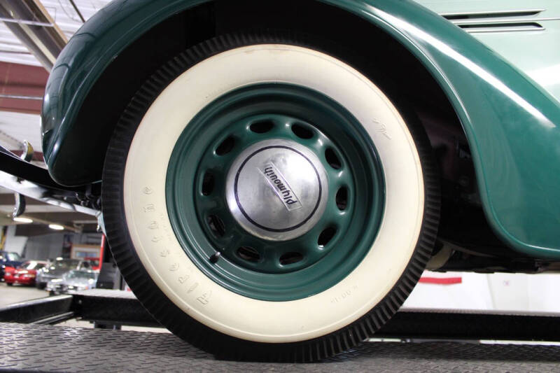 1936 Plymouth Deluxe