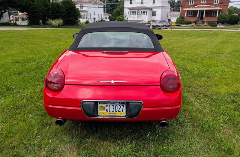 2002 Ford Thunderbird Deluxe