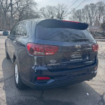 2019 Kia Sorento LX V6