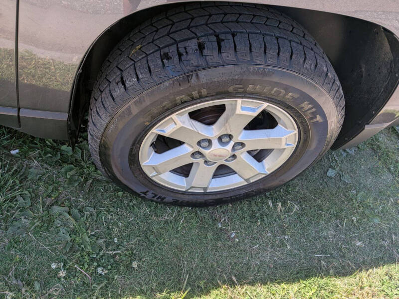2013 GMC Acadia SLE-2