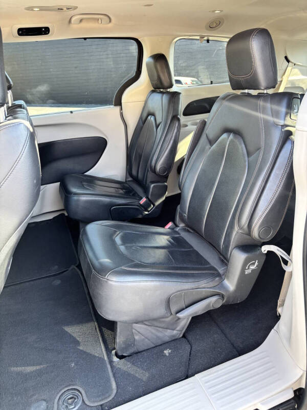 2018 Chrysler Pacifica Touring L