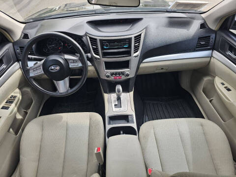 2011 Subaru Outback 2.5i
