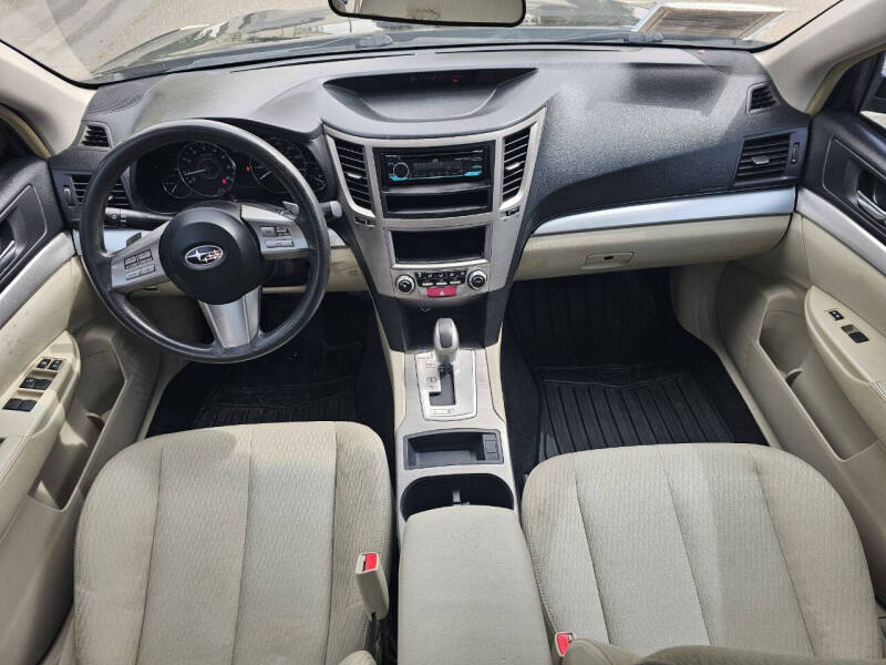 2011 Subaru Outback 2.5i