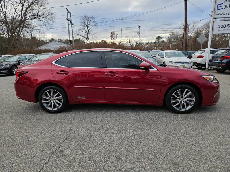 2016 Lexus ES 300h