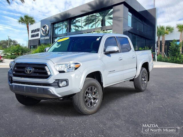 2021 Toyota Tacoma SR5's photo
