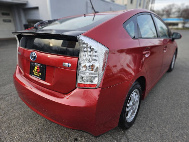 2011 Toyota Prius Two