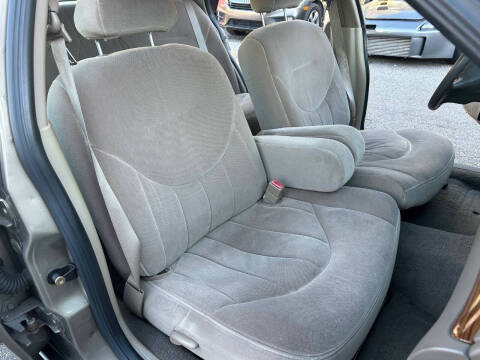 2002 Ford Crown Victoria