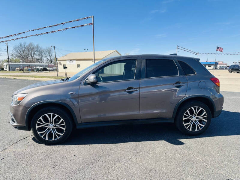 2019 Mitsubishi Outlander Sport LE