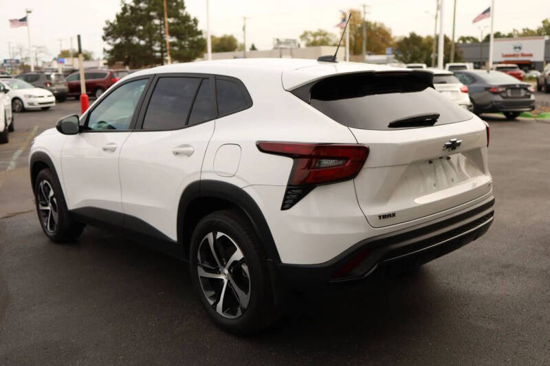 2025 Chevrolet Trax RS